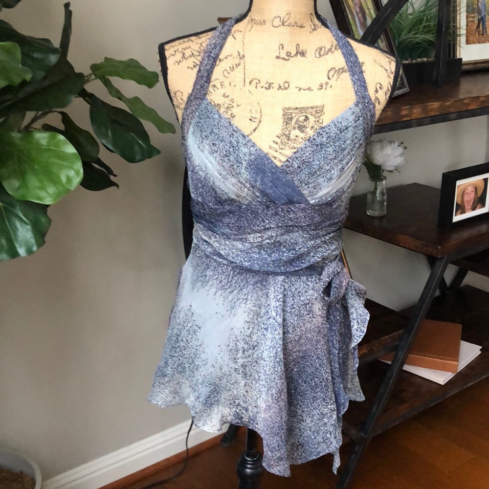 BCBGMaxazria Adorable Halter Top size Small